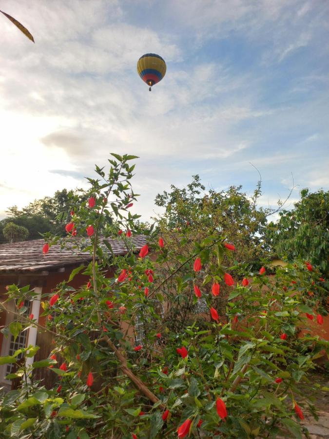 Pousada Veadeiros - Alto Paraiso de Goiás Hotel Exterior foto