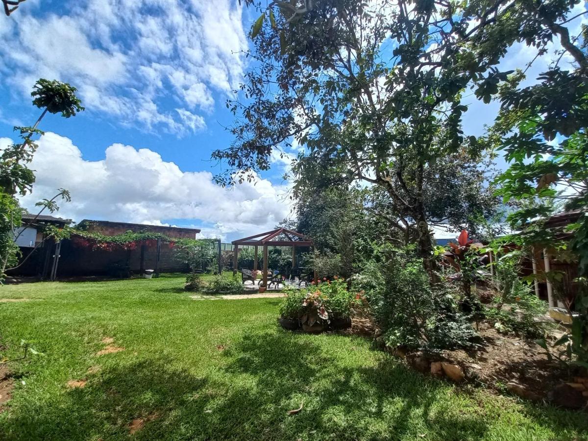 Pousada Veadeiros - Alto Paraiso de Goiás Hotel Exterior foto